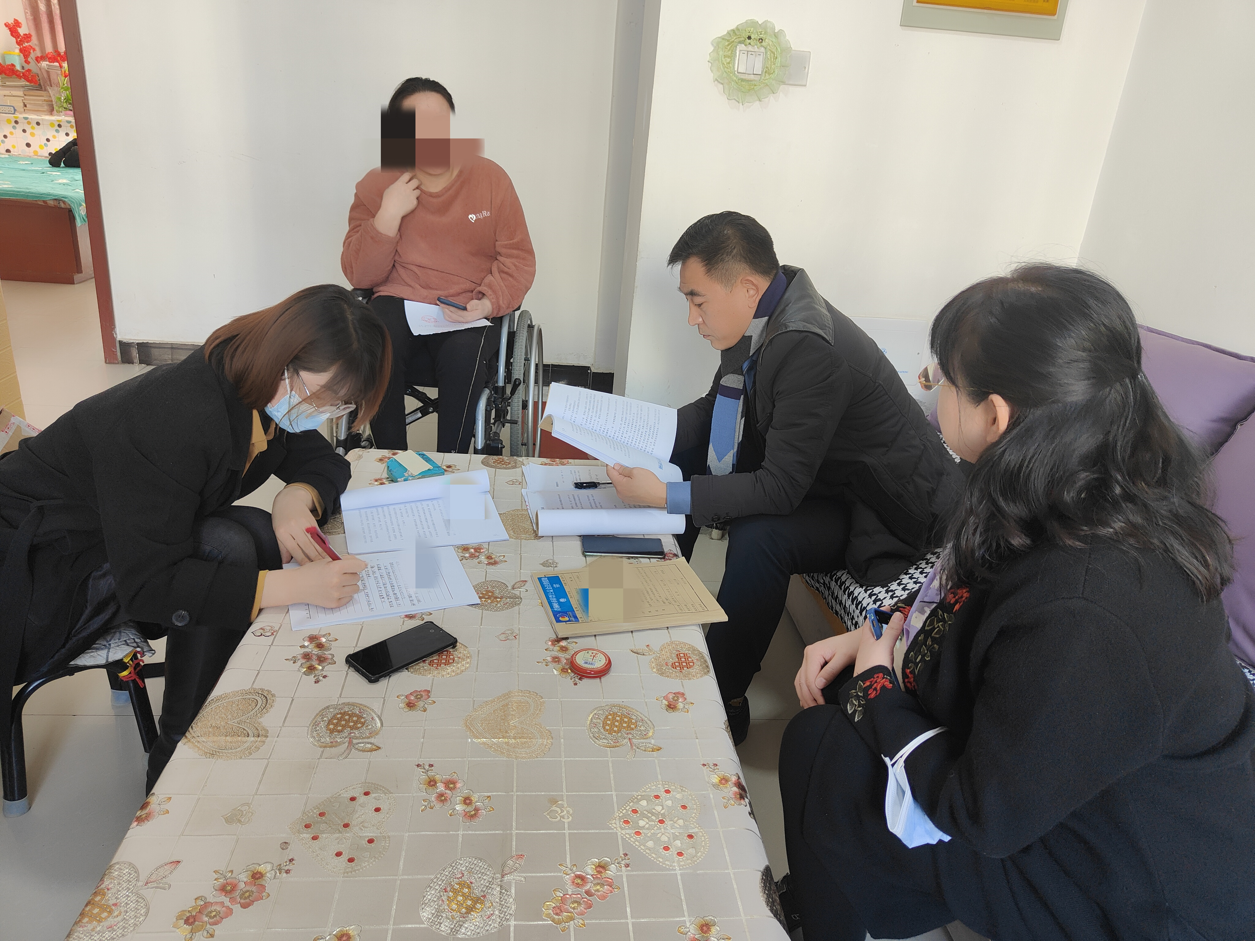 青铜峡市：暖心服务绘就幸福底色(图2)