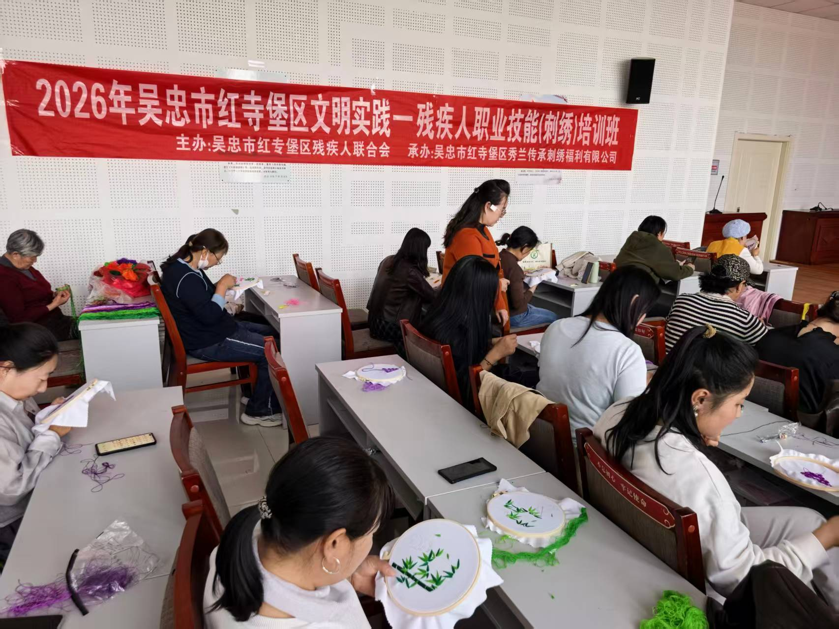 图片2.png 图片2.png