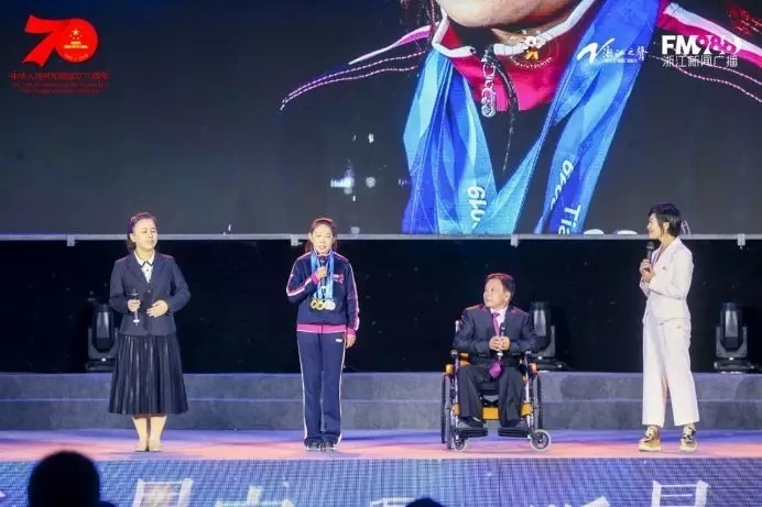 我区优秀残疾人代表访谈点亮《星空朗读》(图2) 我区优秀残疾人代表访谈点亮《星空朗读》(图2)