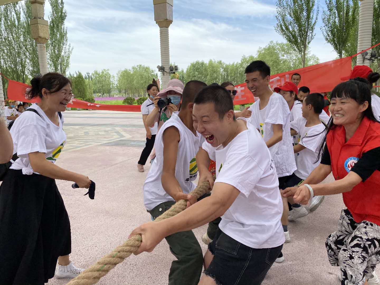 金凤区残联开展“参与特奥，促进健康”活动(图2)