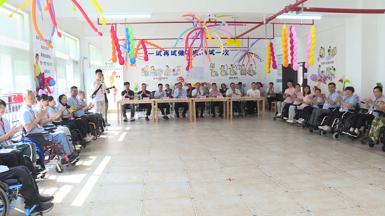 图为活动现场图片 图为活动现场图片