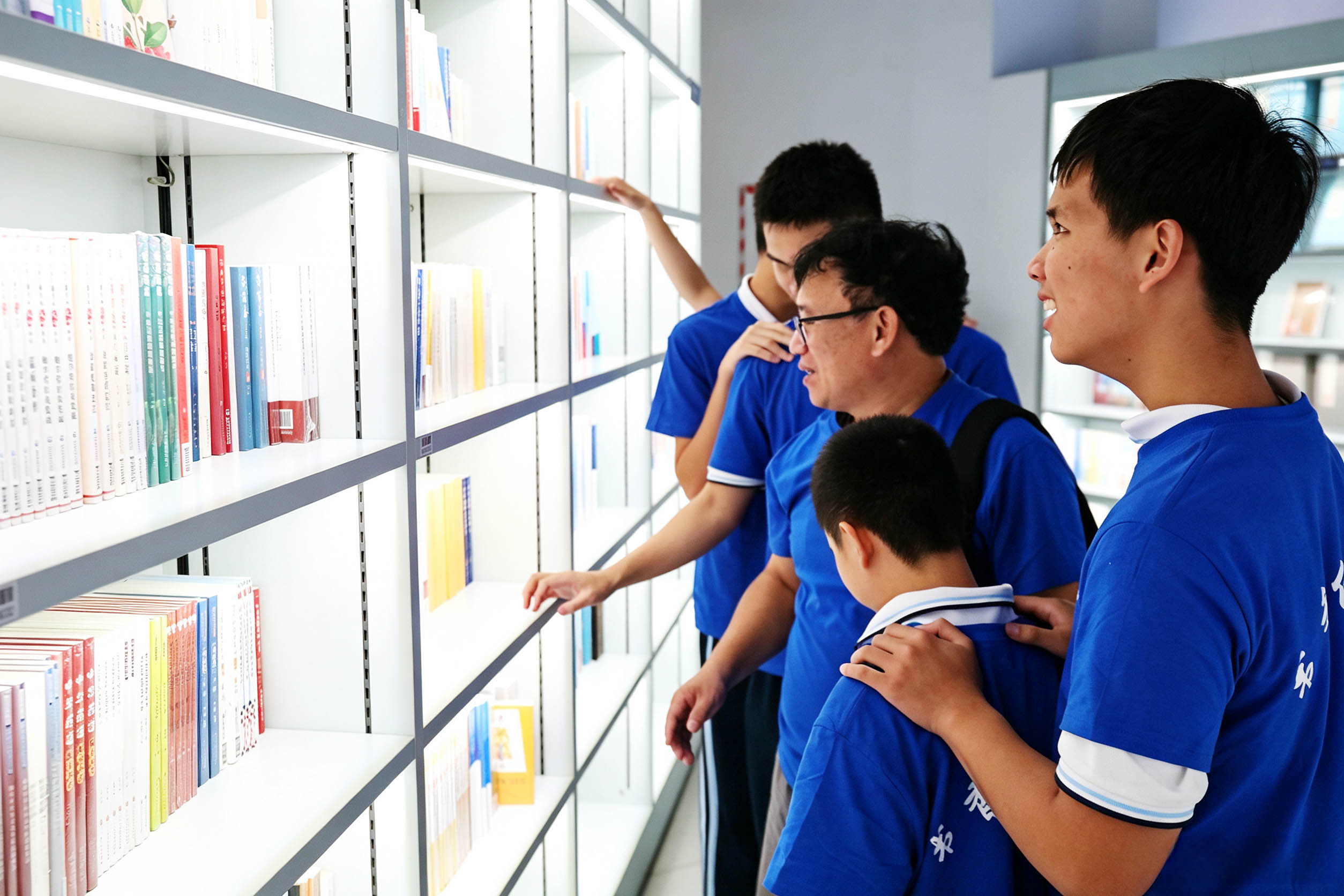 图片为活动现场图片