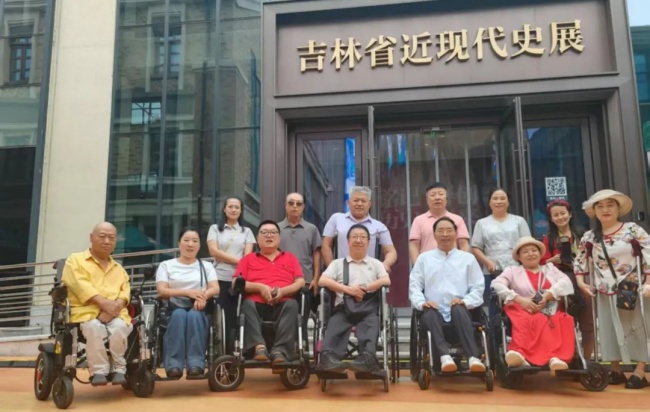 图为培训班现场 图为培训班现场