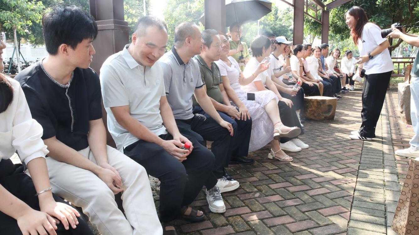 图片为活动现场图片 图片为活动现场图片