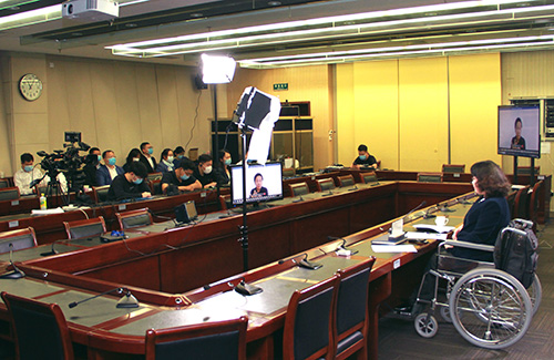 张海迪出席联合国亚太经社会“新冠疫情背景下残疾人的保护与赋能”视频会议(图3)